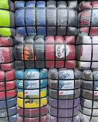 Paca de ropa deportiva de 100 libra